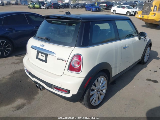 2013 MINI HARDTOP WMWSV3C59DT391671 Photo 3