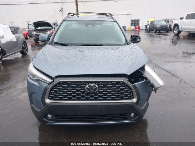 Toyota Corolla Cross Xle 2024 7MUDAABG5RV091023 Image 12