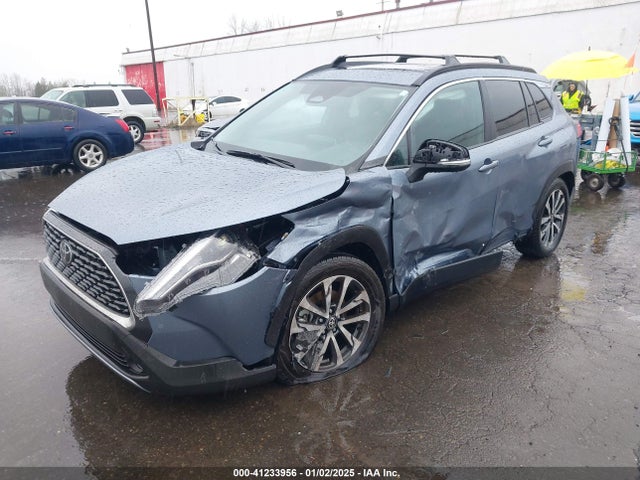 Toyota Corolla Cross Xle 2024 7MUDAABG5RV091023 Image 2