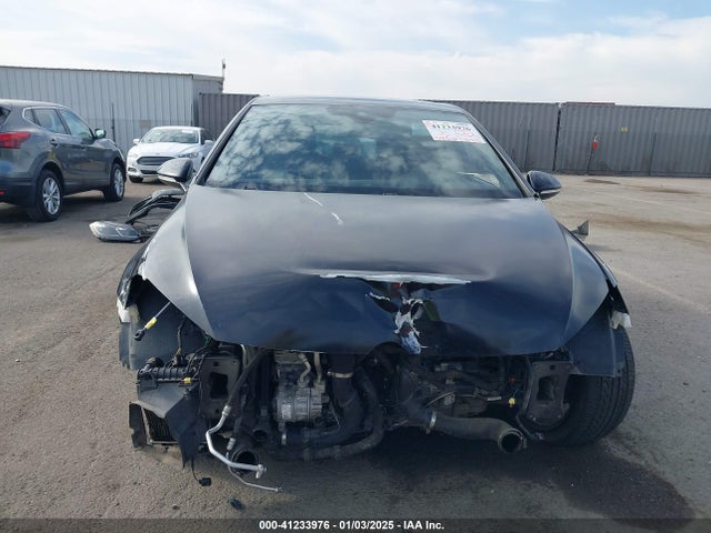 WVWWF7AU9JW219363 Volkswagen 2018