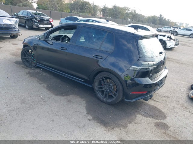 WVWWF7AU9JW219363 Volkswagen 2018