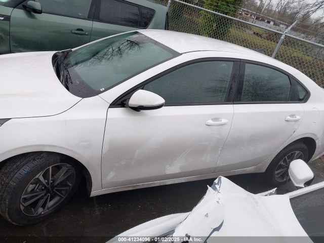 KIA Forte Lxs 2023 3KPF24AD1PE684328 Image 14