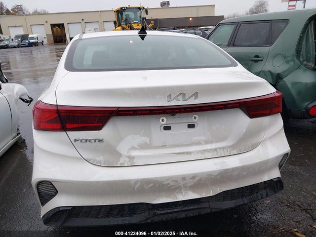 KIA Forte Lxs 2023 3KPF24AD1PE684328 Image 16