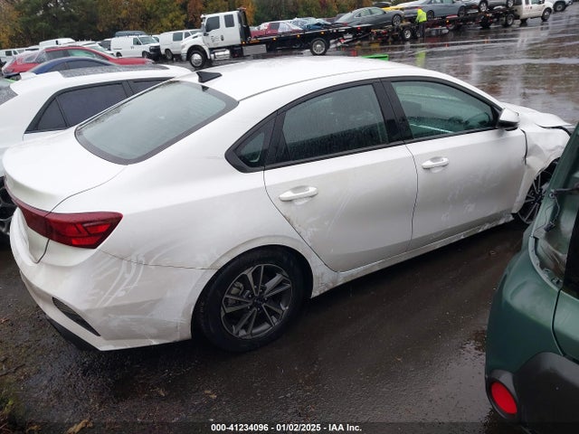 KIA Forte Lxs 2023 3KPF24AD1PE684328 Image 4