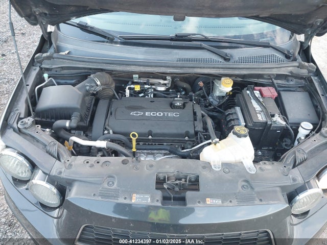 Chevrolet Sonic Lt Auto 2015 1G1JC6SG3F4138103 Image 10