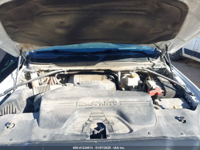 3C6MR5AJ6NG251045 RAM 2500 Tradesman  4x4 8' Box