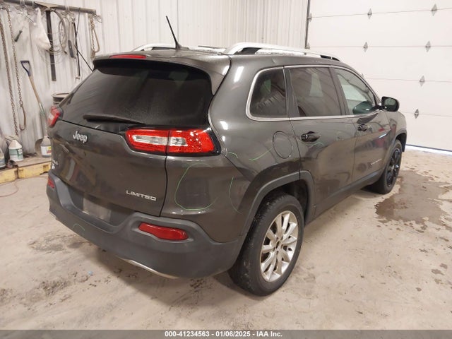 1C4PJMDSXEW317089 Jeep Cherokee Limited