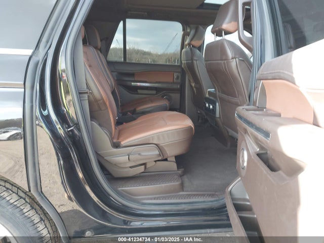 Ford Expedition King Ranch Max 2022 1FMJK1PT3NEA14694 Image 8