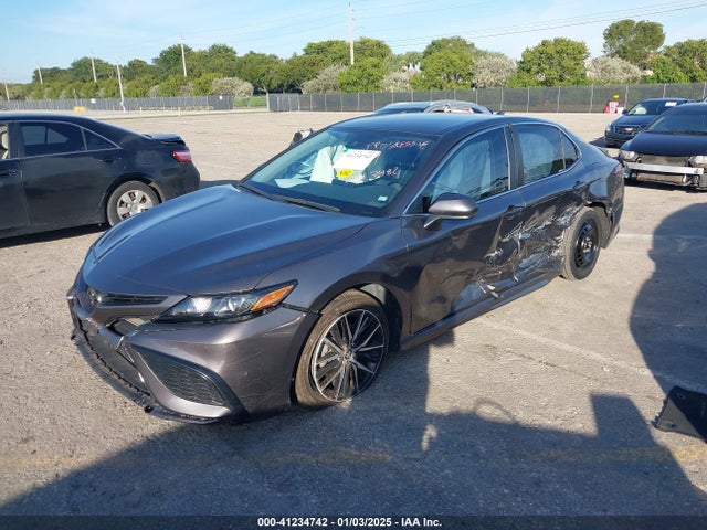 Toyota CAMRY SE 2021 4T1G11AK5MU487482 Image 2
