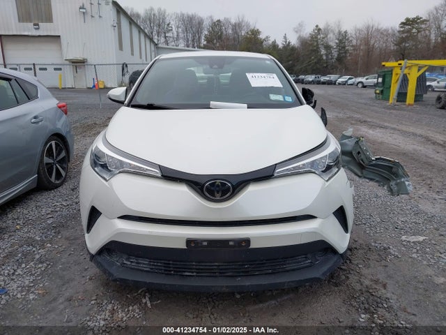 Toyota C-HR XLE 2018 JTNKHMBX8J1006171 Image 12