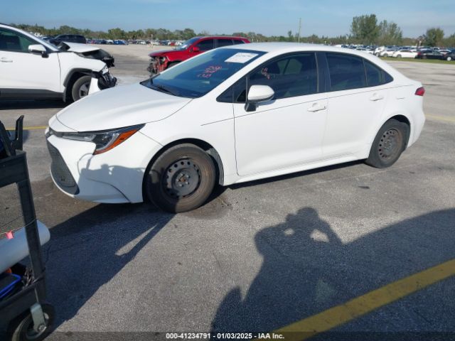 JTDEPMAE1MJ124247 Toyota COROLLA LE