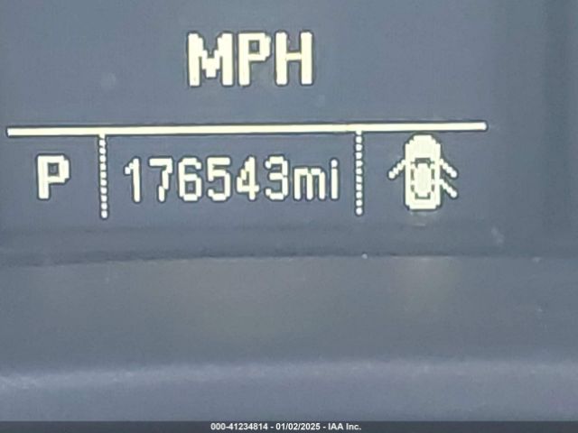 1GCVKNEC2HZ208923 Chevrolet Silverado 1500 Wt