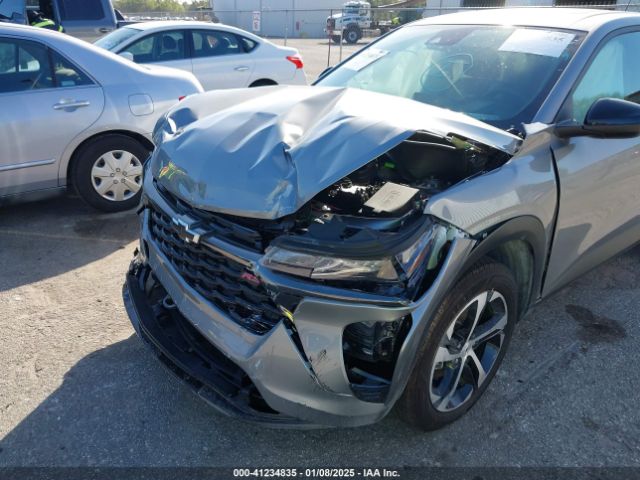 KL77LGE26RC208658 Chevrolet Trax Fwd 1rs