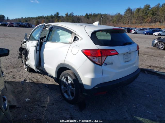 2017 HONDA HR-V 3CZRU6H36HM723965 Photo 2