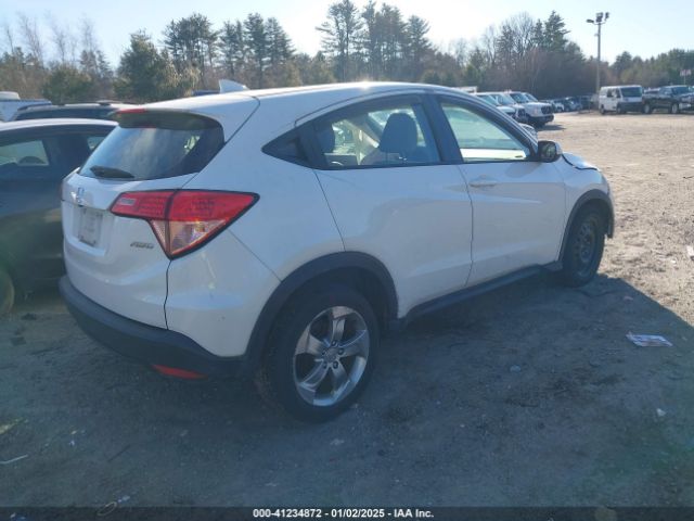 2017 HONDA HR-V 3CZRU6H36HM723965 Photo 3