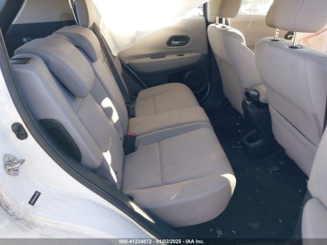 2017 HONDA HR-V 3CZRU6H36HM723965 Photo 7