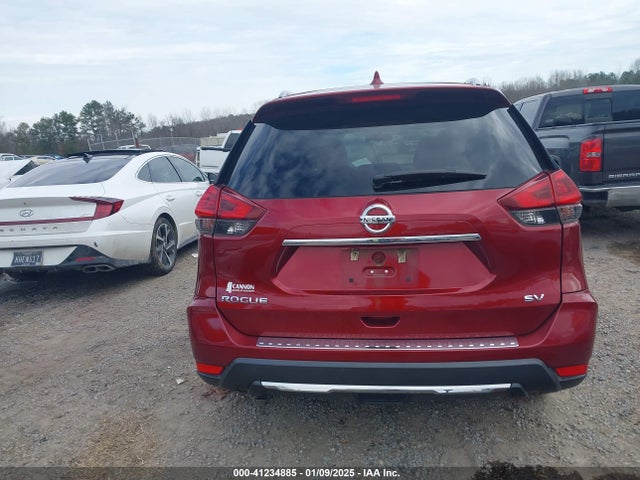 Nissan ROGUE SV 2018 5N1AT2MT1JC841557 Image 17