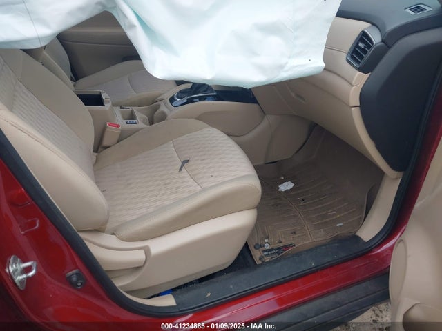 Nissan ROGUE SV 2018 5N1AT2MT1JC841557 Image 5