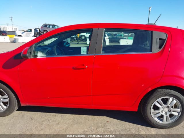 1G1JC6SG0F4209936 Chevrolet Sonic Lt Auto