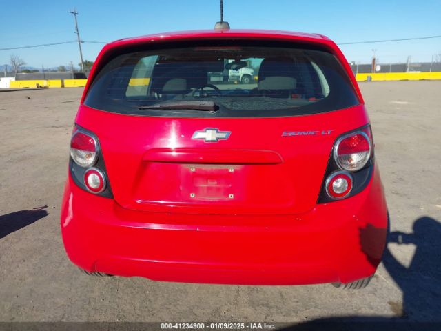 1G1JC6SG0F4209936 Chevrolet Sonic Lt Auto