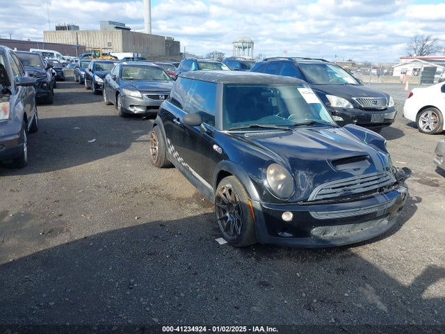 2002 MINI COOPER S WMWRE33482TD54469 Photo 0