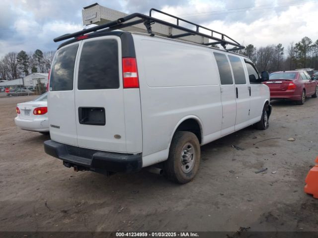 1GCWGBFG4H1348685 Chevrolet Express 2500 Work Van