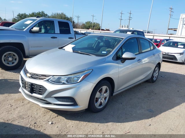 Chevrolet Cruze Ls Auto 2017 3G1BC5SM8HS557345 Image 2