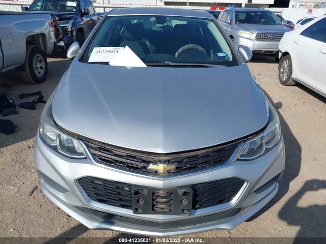 Chevrolet Cruze Ls Auto 2017 3G1BC5SM8HS557345 Image 6