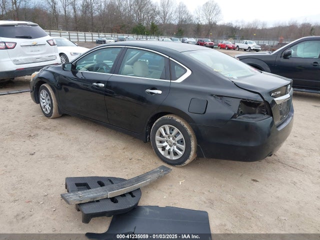 Nissan Altima 2.5 S 2015 1N4AL3AP8FC177384 Image 3