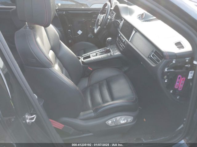 2020 PORSCHE MACAN WP1AG2A53LLB55147 Photo 4