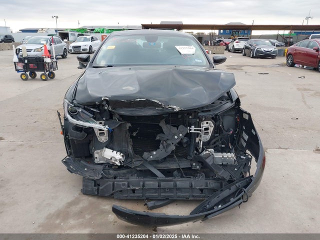 1C3CCCAB9GN112741 Chrysler 200 Limited