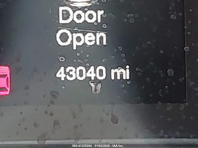 1C3CCCAB9GN112741 Chrysler 200 Limited