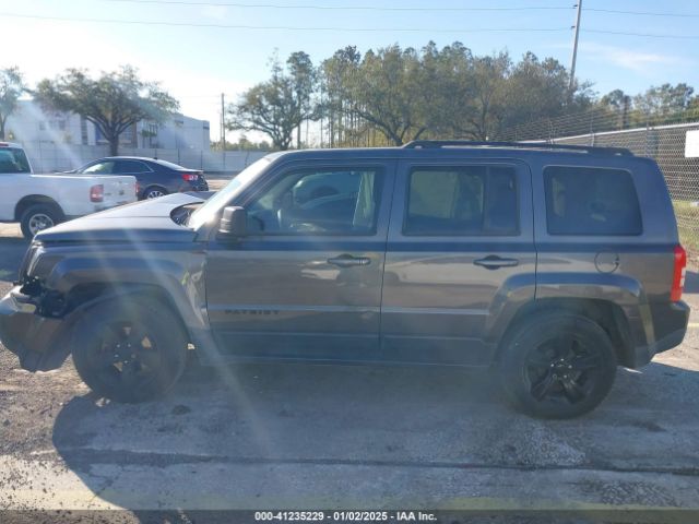 1C4NJPBA8FD220358 Jeep Patriot Altitude Edition