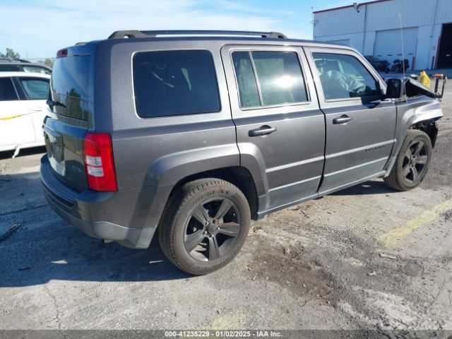 1C4NJPBA8FD220358 Jeep Patriot Altitude Edition