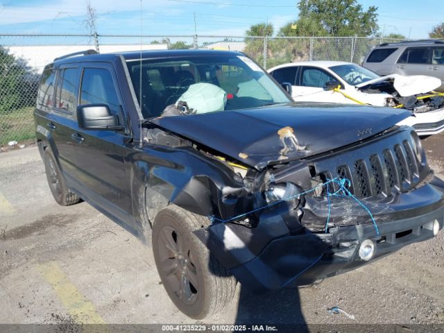 1C4NJPBA8FD220358 Jeep Patriot Altitude Edition
