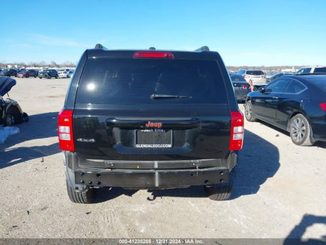 1C4NJRBB5HD133914 Jeep Patriot 75th Anniversary Edition 4x4