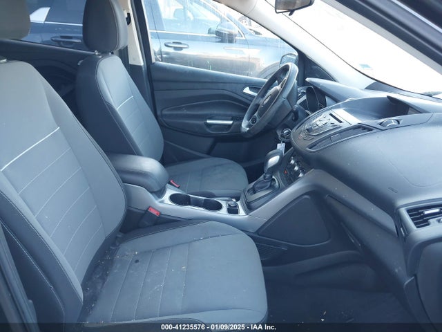 1FMCU0G92FUA80498 Ford ESCAPE SE