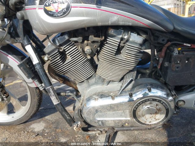 2006 VICTORY MOTORCYCLES VEGAS 5VPGB26D763011665 Photo 8
