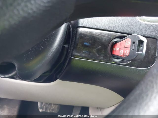 2C4RDGCG8FR567505 Dodge Grand Caravan Sxt