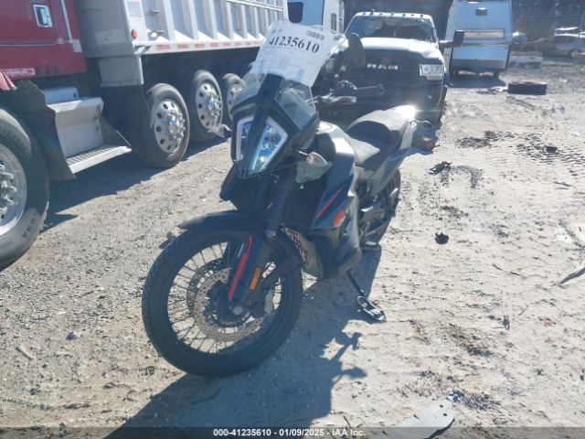 2021 KTM 890 VBKTS6402MM806553 Photo 1