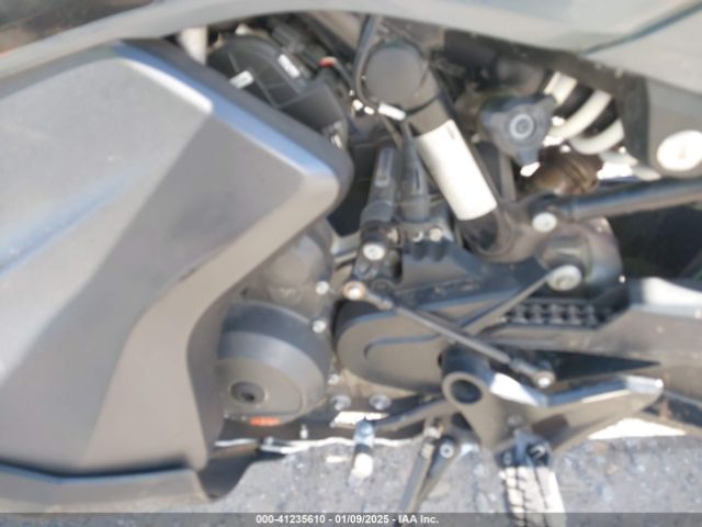 2021 KTM 890 VBKTS6402MM806553 Photo 8