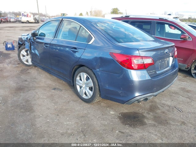 4S3BNAA63J3046506 Subaru Legacy 2.5i
