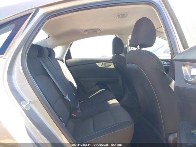 KIA Forte Lxs 2022 3KPF24ADXNE464389 Image 8