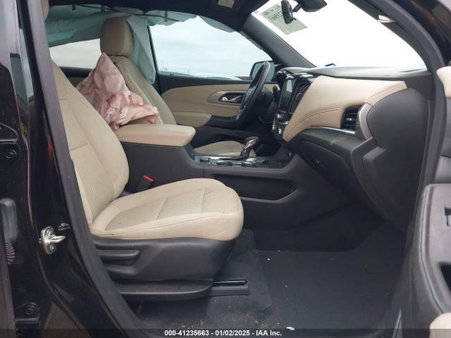 1GNESVKW7RJ129155 Chevrolet Traverse Limited Fwd Lt Cloth