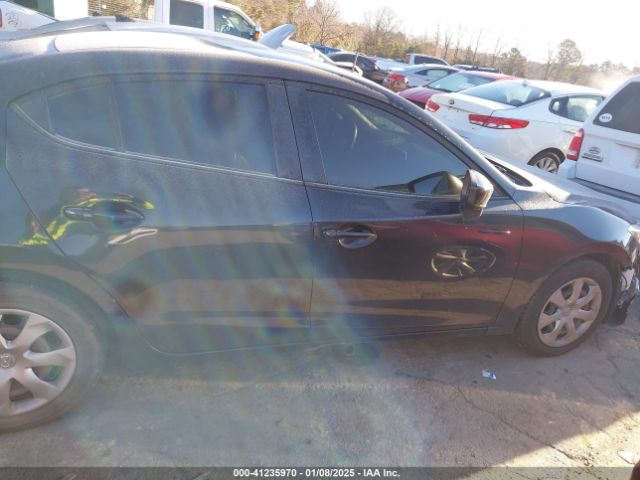 3MZBM1U71EM100393 Mazda Mazda3 I Sport