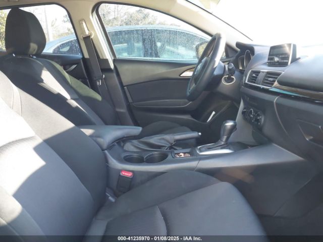 3MZBM1U71EM100393 Mazda Mazda3 I Sport