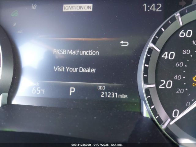 5TDFZRBH2NS216055 Toyota Highlander Platinum