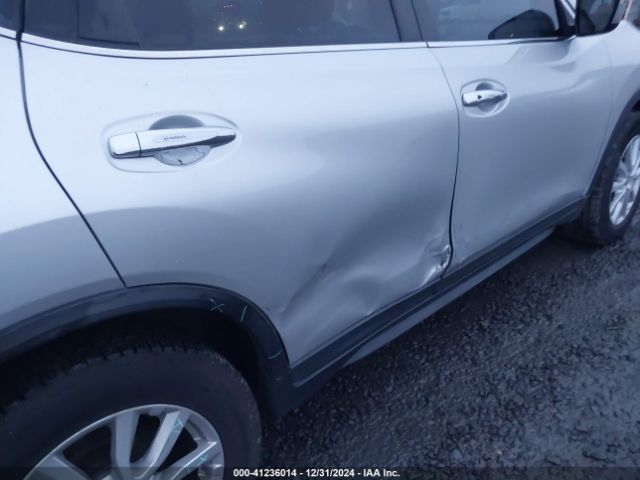 KNMAT2MV2KP519056 Nissan ROGUE SV