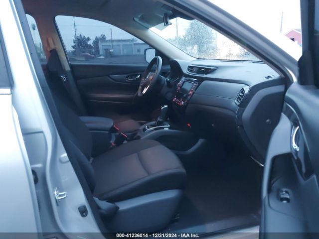 KNMAT2MV2KP519056 Nissan ROGUE SV
