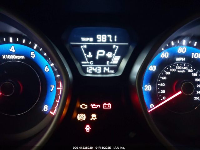 KMHDH4AE4FU297864 Hyundai ELANTRA SE